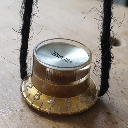 Removing a Top hat knob from a CTS pot