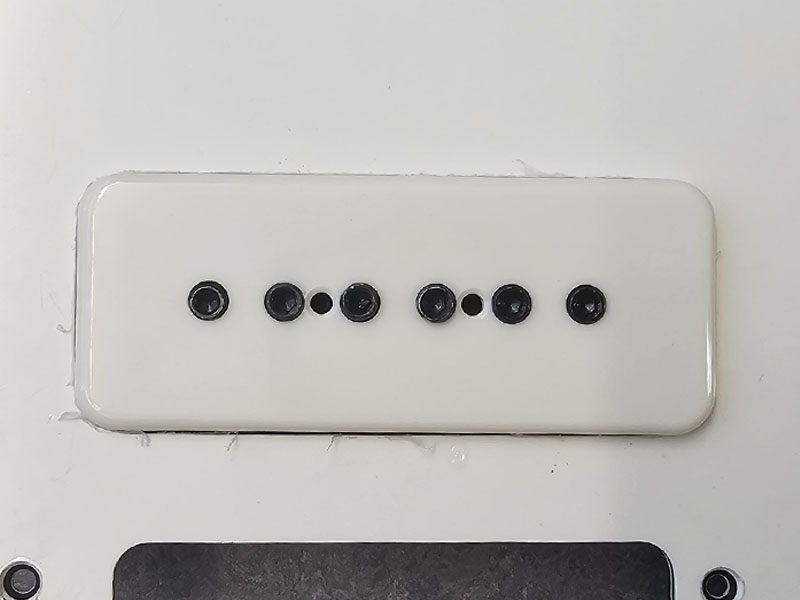 Epuiphone Size P90 in Epiphone Size Route