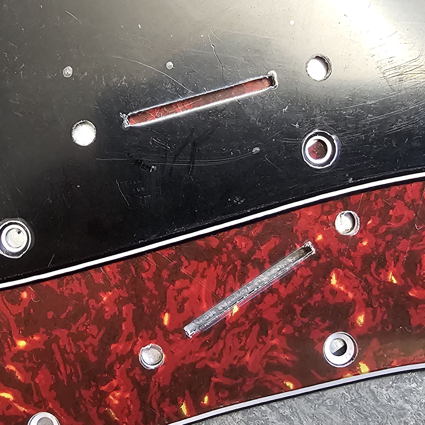 Charvel Switch angle Vs Stratocaster Switch angle