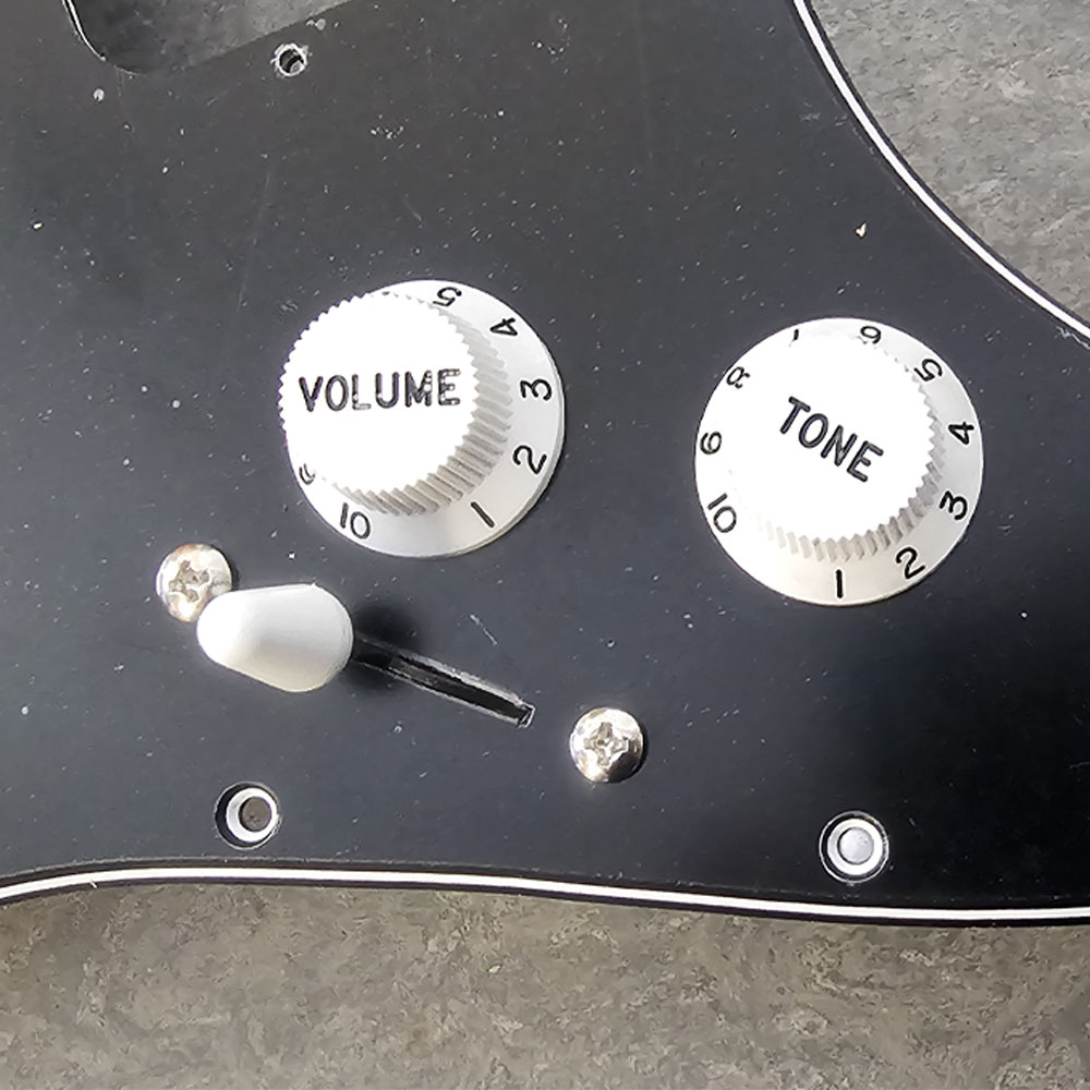 Nighthawk Humbucker on Stratocaster